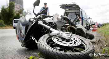 Motorradfahrer gerät in Gegenverkehr und wird in Dettenheim schwerverletzt - BNN - Badische Neueste Nachrichten