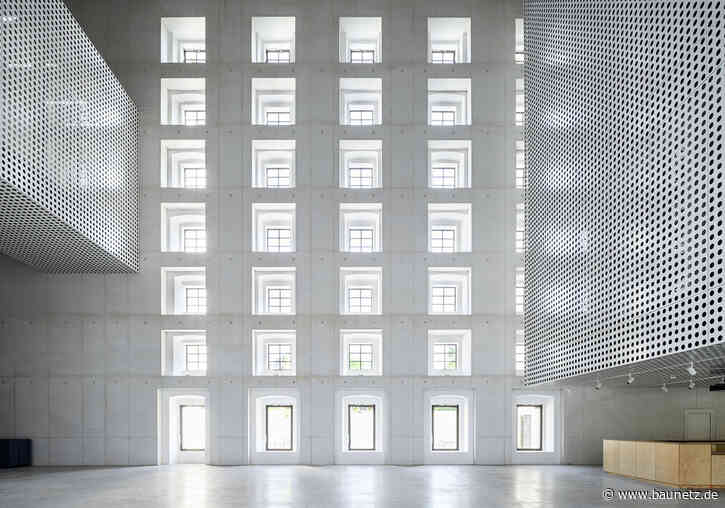 Kunst in der Zuckerfabrik
 - Umbau von Scapelab in Ljubljana