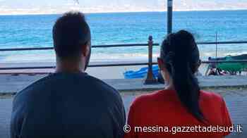 Due cuori e una spiaggia, Maria e Karim senza un tetto: "Messina aiutaci" VIDEO | FOTO - Gazzetta del Sud - Edizione Messina
