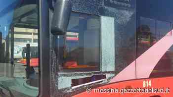 Messina, aggredito e ferito autista Atm. Frantumato un vetro laterale - Gazzetta del Sud - Edizione Messina