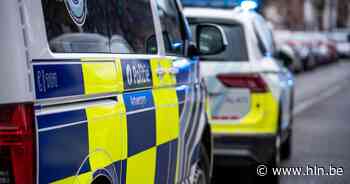 Onverzekerde en ongekeurde wagen getakeld: “Bestuurder moest te voet verder” - Het Laatste Nieuws