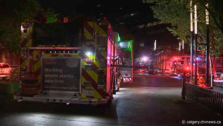 Multiple fires set inside Calgary city hall: police