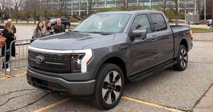 Journalists Hook RV Up to $93K Electric Truck, Found It Wouldn't Even Make 100 Miles Before Needing a Recharge