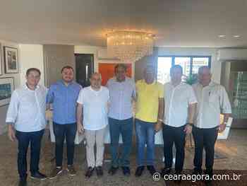 Vereadores do Crato, entre eles, filiados ao MDB e PP, se reúnem com Roberto Cláudio e anunciam apoio ao candidato do PDT - Ceará Agora