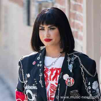 Demi Lovato updates pronouns to she/her