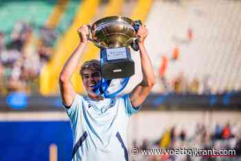 🎥 Club Brugge neemt op een mooie manier afscheid van Charles De Ketelaere