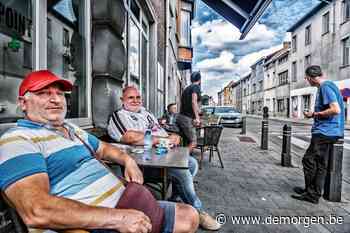 Op stap in de Brugse Poort in Gent: 'Mensen van kleur voelden dat inwijkelingen constant hun goesting kregen' - De Morgen