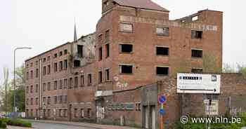 Controlewerken op dak van oude bloemmolens | Hemiksem | hln.be - Het Laatste Nieuws