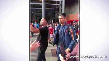 Cristiano Ronaldo leaves Old Trafford before full time - Sky Sports