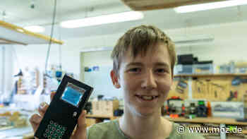 Techbil an der Talsandschule: Smartphone kann jeder – in Schwedt wird das Handy noch selbst gebaut - Märkische Onlinezeitung