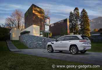 Jeep Grand Cherokee 4xe plug-in hybrid lands in the UK