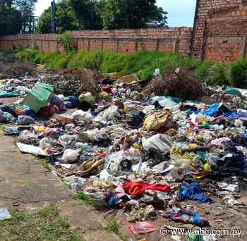 Cuadra de pura basura en Lambaré - ABC Color
