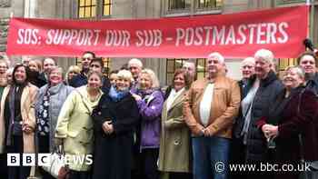 Post Office under pressure over victims' pay-outs