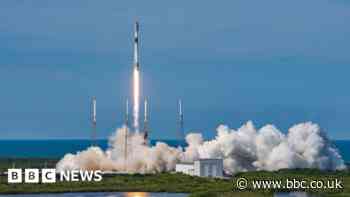 Starlink: Why is Elon Musk launching thousands of satellites?