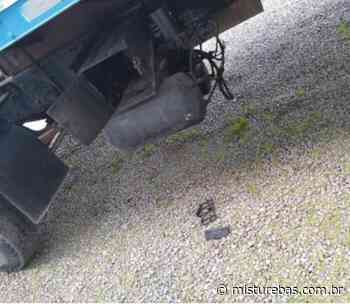 Caminhão tem bateria furtada dentro de empresa em Indaial - Misturebas