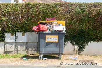 Le ramassage des poubelles de recyclage à la traîne à Bidart et Ahetze - mediabask.eus