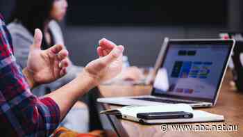 Australian corporations raking in record profits while workers struggle with wages, report shows