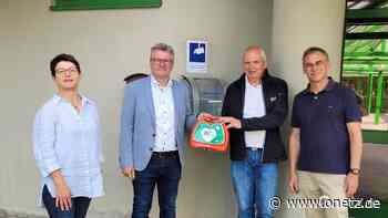 Der siebte öffentlich zugängliche Defibrillator in Sulzbach-Rosenberg einsatzbereit - Onetz.de