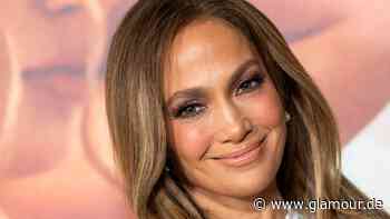 Jennifer Lopez setzt immer wieder auf DIESEN Schuhtrend zu Kleidern, der extra lange Beine zaubert - GLAMOUR Germany