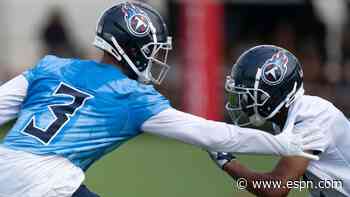 Titans WR Robert Woods, CB Caleb Farley push each other in ACL recoveries