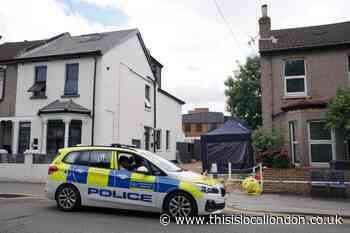Derby Road West Croydon: Police scene in search for Owami Davies