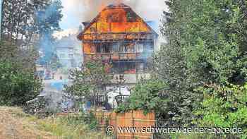 Ermittlungen laufen - Polizei forscht nach Ursache für Hausbrand in St. Georgen - Schwarzwälder Bote