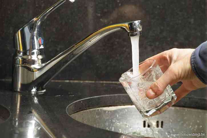 Gratis glas kraantjeswater (tegen de hitte): Vlotter verzamelt ondernemers in vier gemeenten om voor verfrissing te zorgen