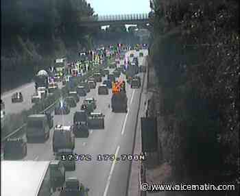 Dix kilomètres de bouchons sur l'A8 entre Saint-Laurent et Antibes après un carambolage entre quatre voitures