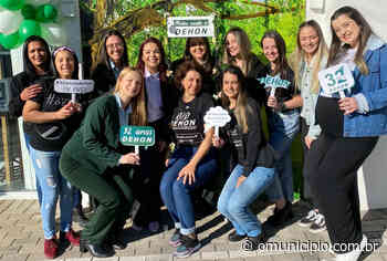 Festa marca comemoração de 32 anos da Farmácia Dehon Brusque - O Município