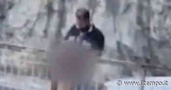 Positano, spettacolo indecente: la coppia si fa immortalare così, video virale - Il Tempo