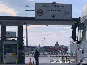 A Salerno attracca la "Ocean Viking", De Luca blocca lo sbarco: «Casi Covid tra i migranti» - Positano Notizie