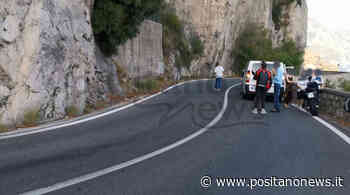 Piano di Sorrento, incidente stradale sulla SS 163 verso Positano tra un taxi ed una moto. Massima attenzione - Positanonews - Positanonews