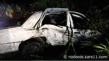 Teens injured in rollover crash near Cambridge