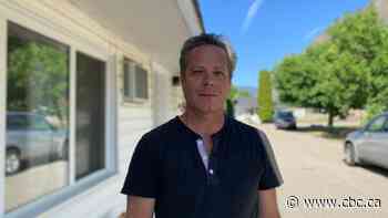 Homeowner who spent years building off-grid cabin loses 'everything' in Keremeos Creek wildfire