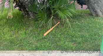 Pescara, massacrato a colpi di mazza da baseball: feroce aggressione sul lungomare - ilmessaggero.it