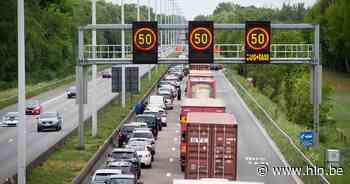 Ongeval op de E313 richting Antwerpen ter hoogte van Parking Ranst - Het Laatste Nieuws