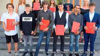 Bildung in Schramberg - Vorqualifizierungsjahr Arbeit und Beruf hilft bei Berufsorientierung - Schwarzwälder Bote