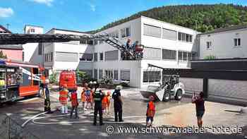 Mini-Schramberg - Radlader brennt bei der Majolika - Schwarzwälder Bote