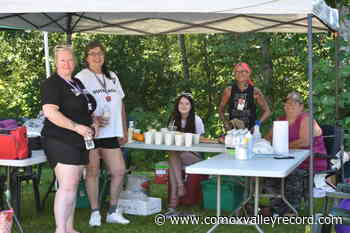 Volunteers run wellness check station in Courtenay - Comox Valley Record