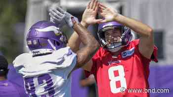 Vikings’ Cousins using summer tennis for in-season agility - Belleville News-Democrat