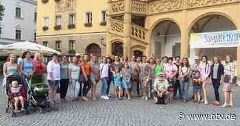 Ukrainische Frauen auf Tour durch Amberg - Oberpfalz TV