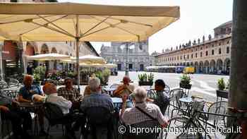 Dehors non in regola a Vigevano, multe da oltre 300 euro ai commercianti - La Provincia Pavese