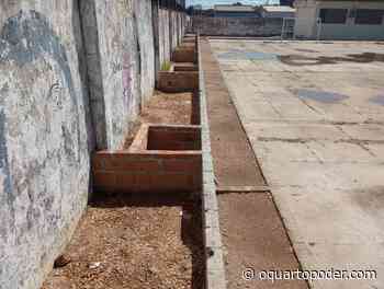 Thaiza cobra retomada das obras de quadra poliesportiva em Chapadinha - O Quarto Poder