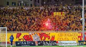 Modena-Catanzaro, ultras giallorossi in lutto: sarà esordio in silenzio - CatanzaroInforma - CatanzaroInforma