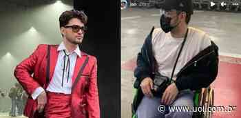 Em turnê, Jão cai da escada e fratura o pé: 'O show tem que continuar' - UOL