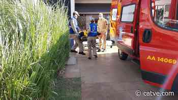 Mulher fica ferida ao cair de escada no Centro de Cascavel - Catve