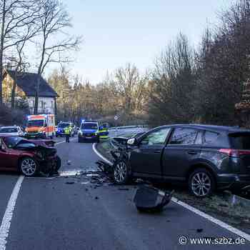 Sindelfingen: Schwerer Unfall auf alter B14 | SZ/BZ - Sindelfinger Zeitung / Böblinger Zeitung