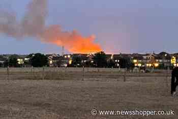 Dartford Heath: Firefighters tackle grass fire  