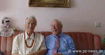 Lange Wegstrecke gemeinsam gegangen: Pforzheimer Paar seit 65 Jahren verheiratet - Pforzheim - Pforzheimer Zeitung