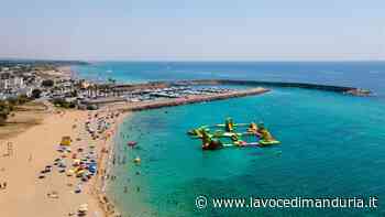 Parco acquatico galleggiante, successo a Campomarino, Breccia: «Peccato che a San Pietro non lo hanno voluto» - La Voce di Manduria
